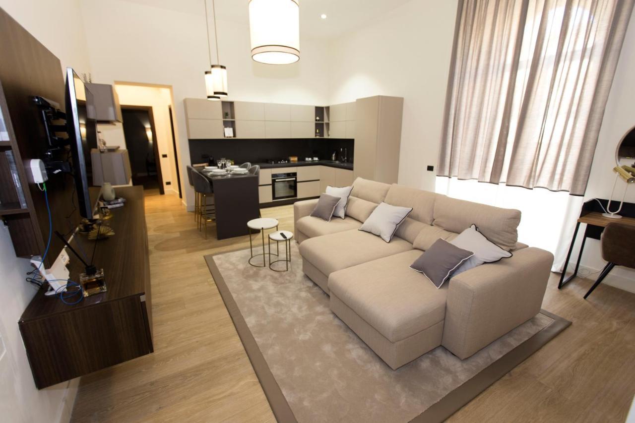 N A P Experience Apartments ナポリ エクステリア 写真