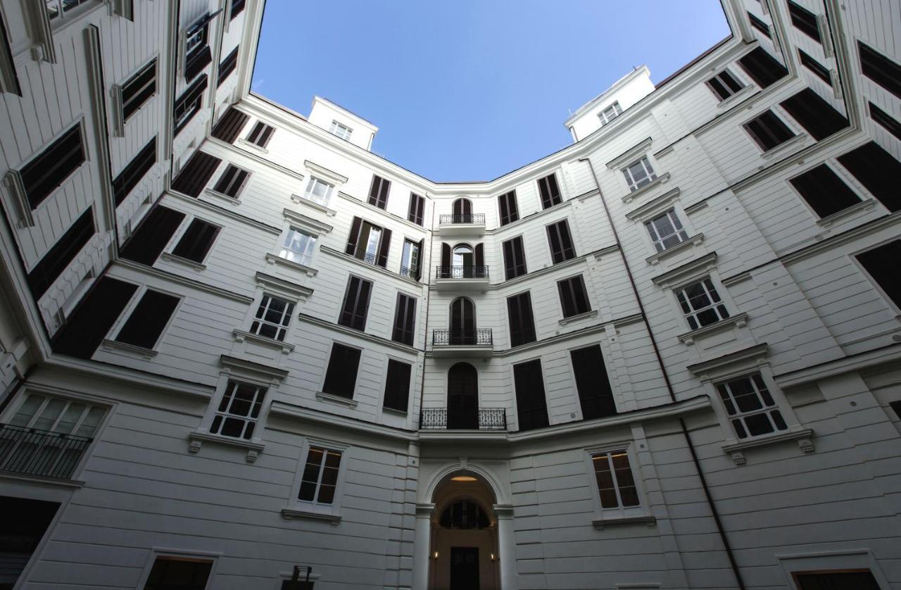 N A P Experience Apartments ナポリ エクステリア 写真